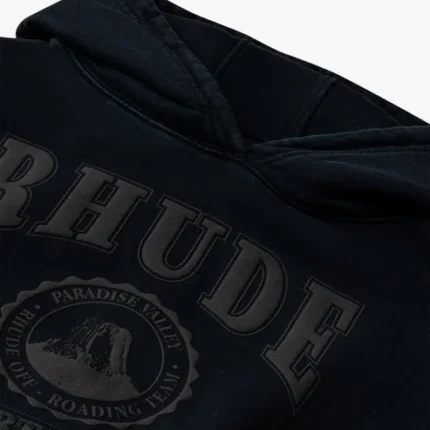 Cozy Meets Chic: Elevate Your Hoodie Game