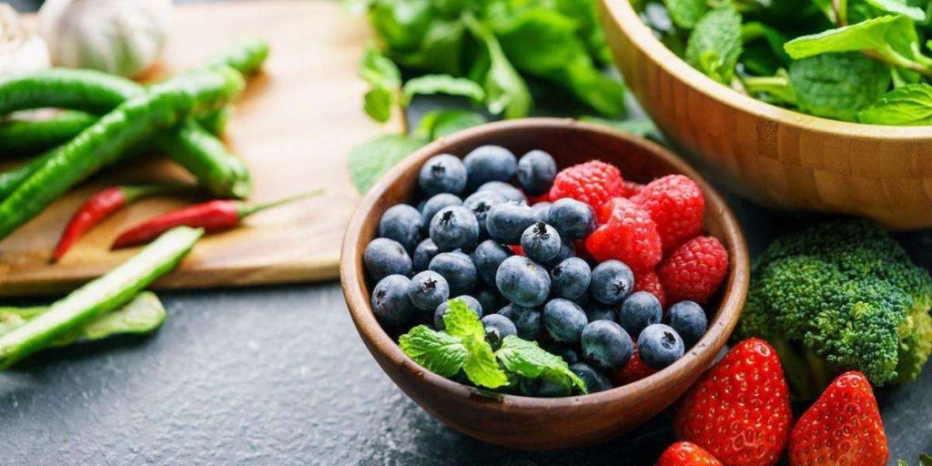 Detox Isn’t Just About Smoothies: Why Your Gut-Liver Axis Is the Real MVP