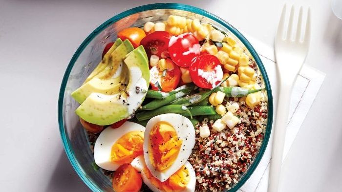 Eat Well, Live Well: Best Foods and Healthy Recipes for Everyday Life